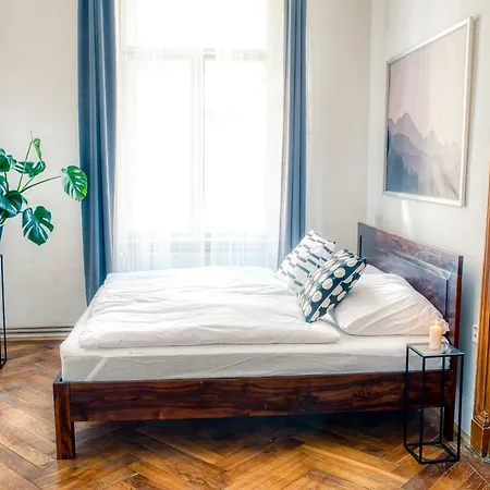 Janas Apartment